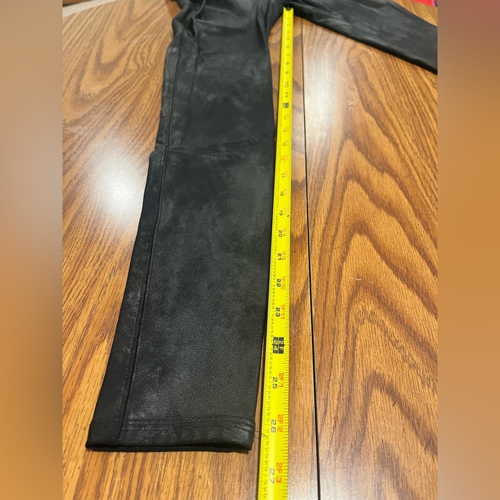 SPANX Black/Faux Leather Leggings - Size Medium - Picture 7 of 8